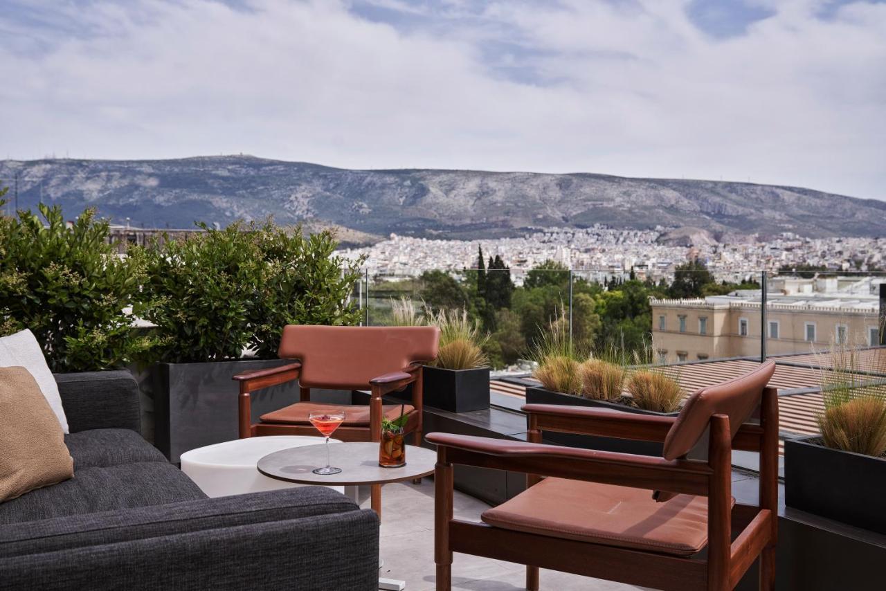 Athens Capital Center Hotel - Mgallery Collection Esterno foto View from the hotel's rooftop