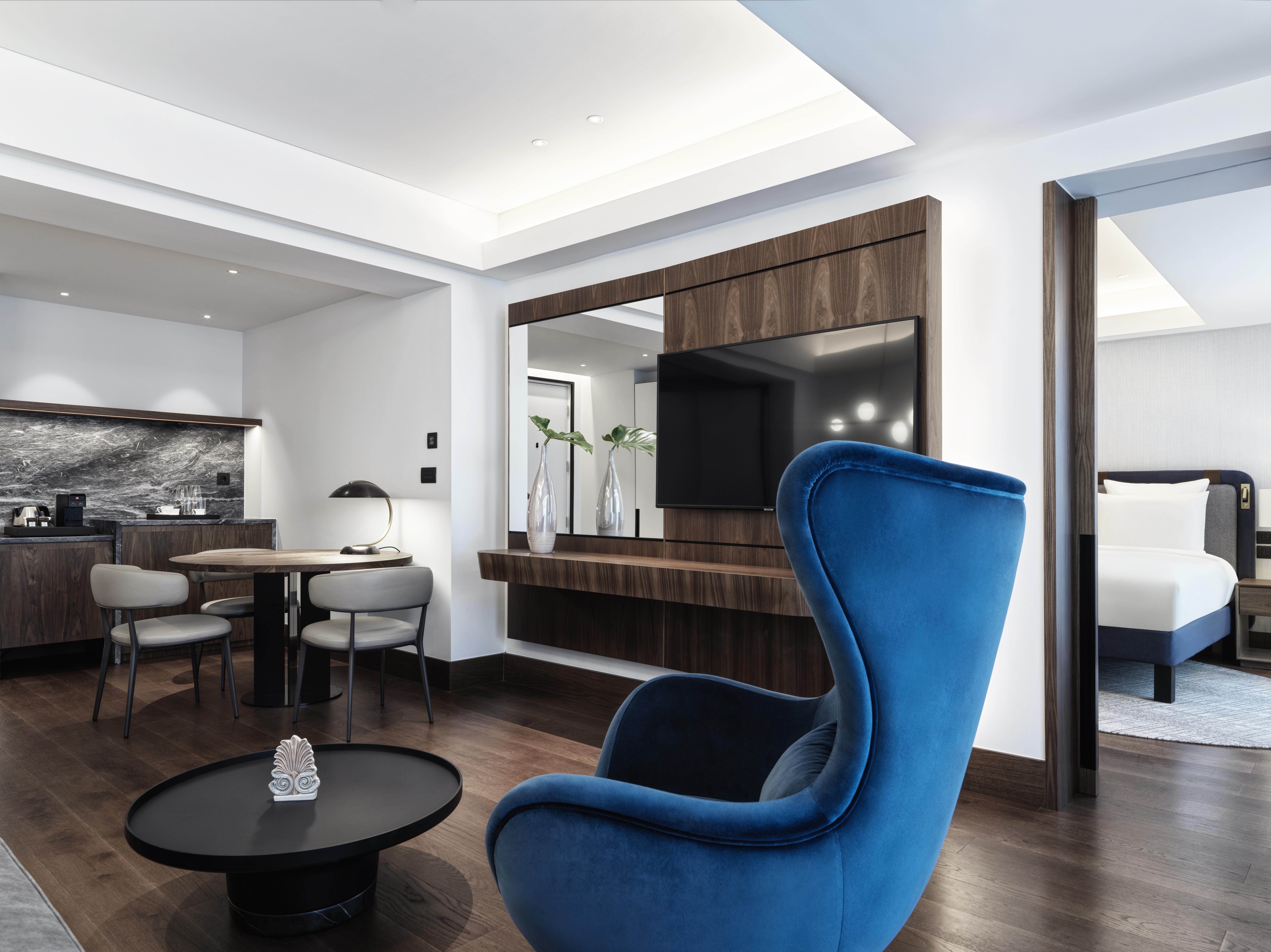 Athens Capital Center Hotel - Mgallery Collection Esterno foto A suite at the hotel