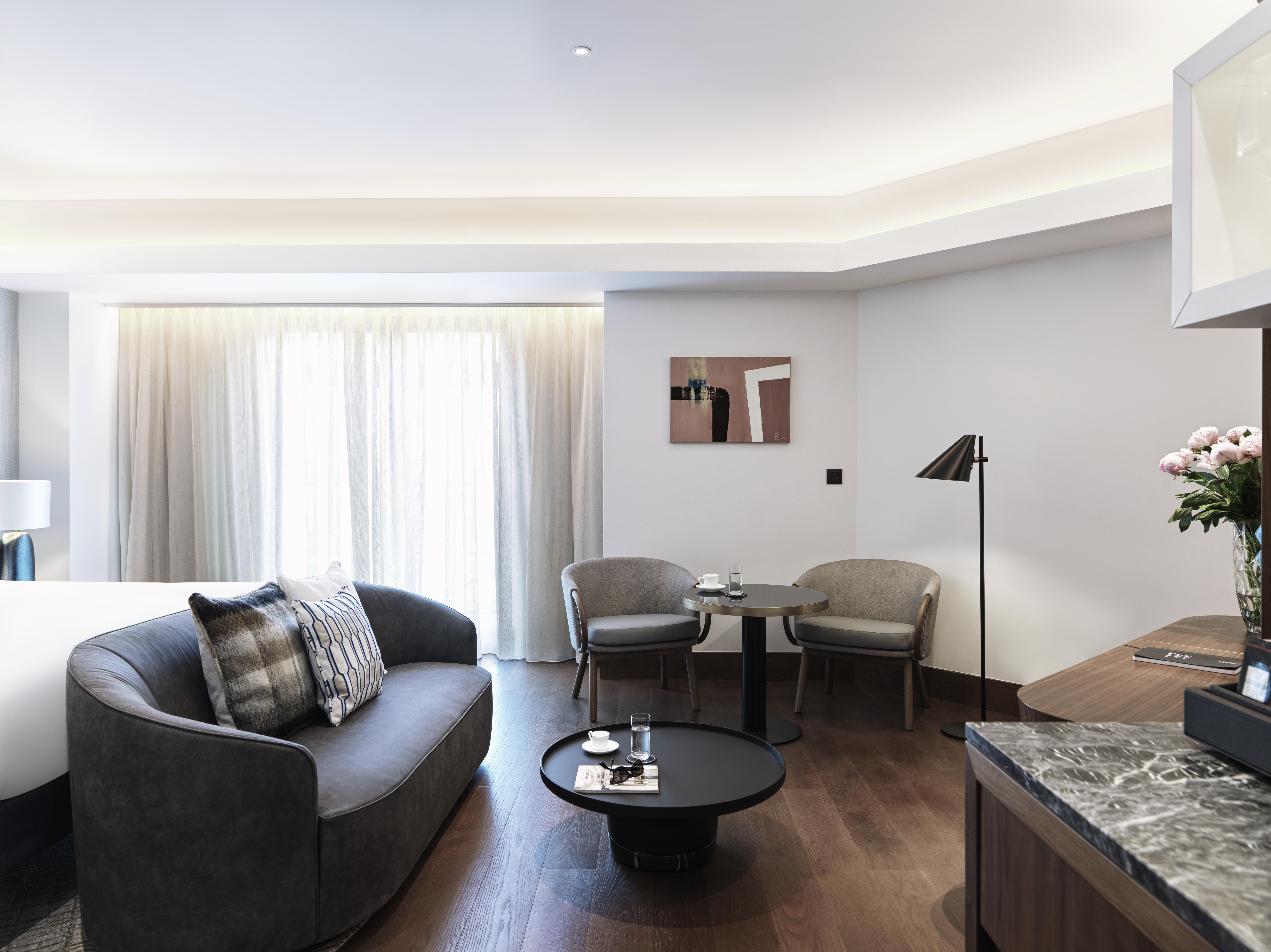 Athens Capital Center Hotel - Mgallery Collection Esterno foto A suite at the hotel