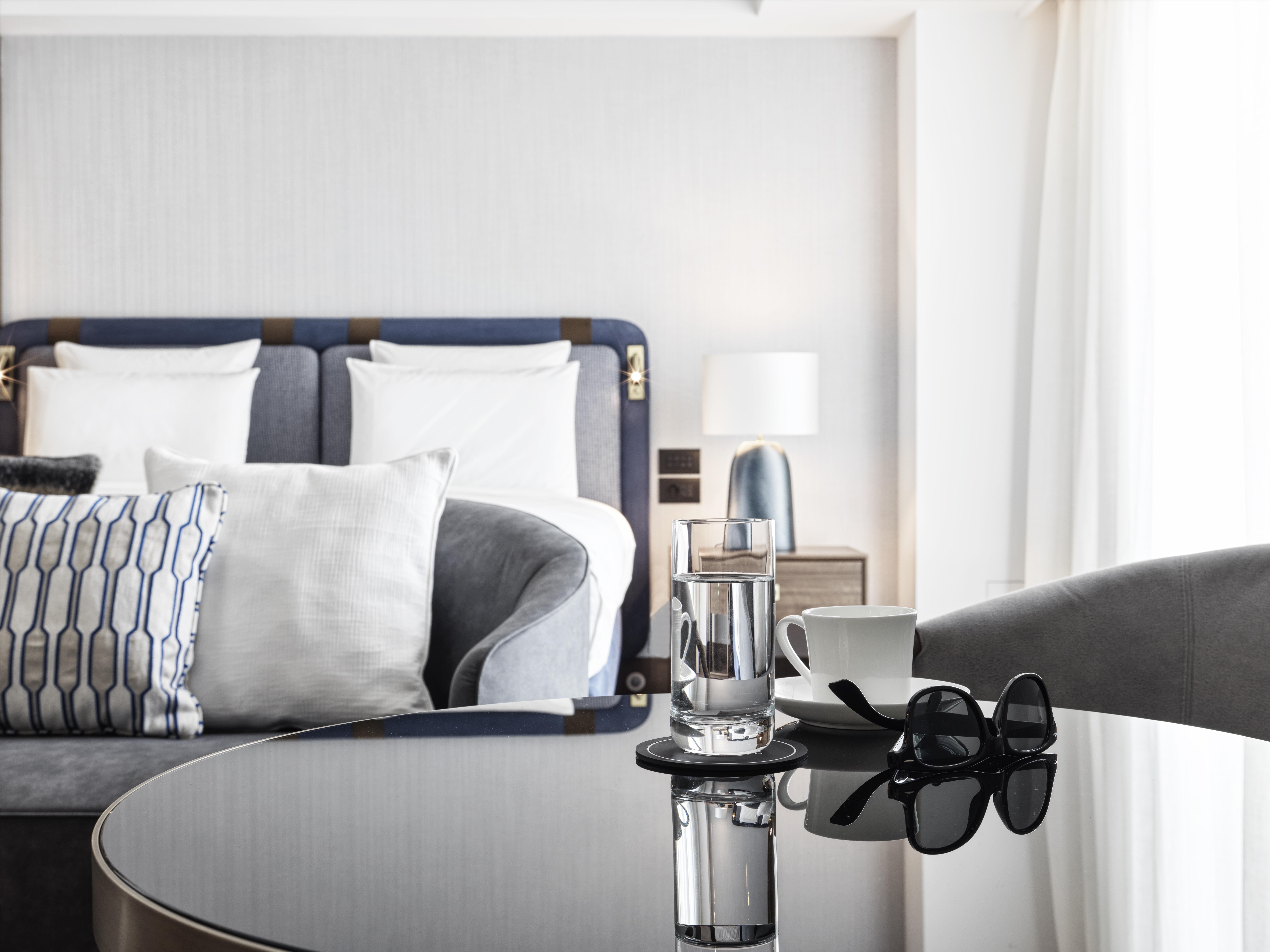 Athens Capital Center Hotel - Mgallery Collection Esterno foto A room at the hotel