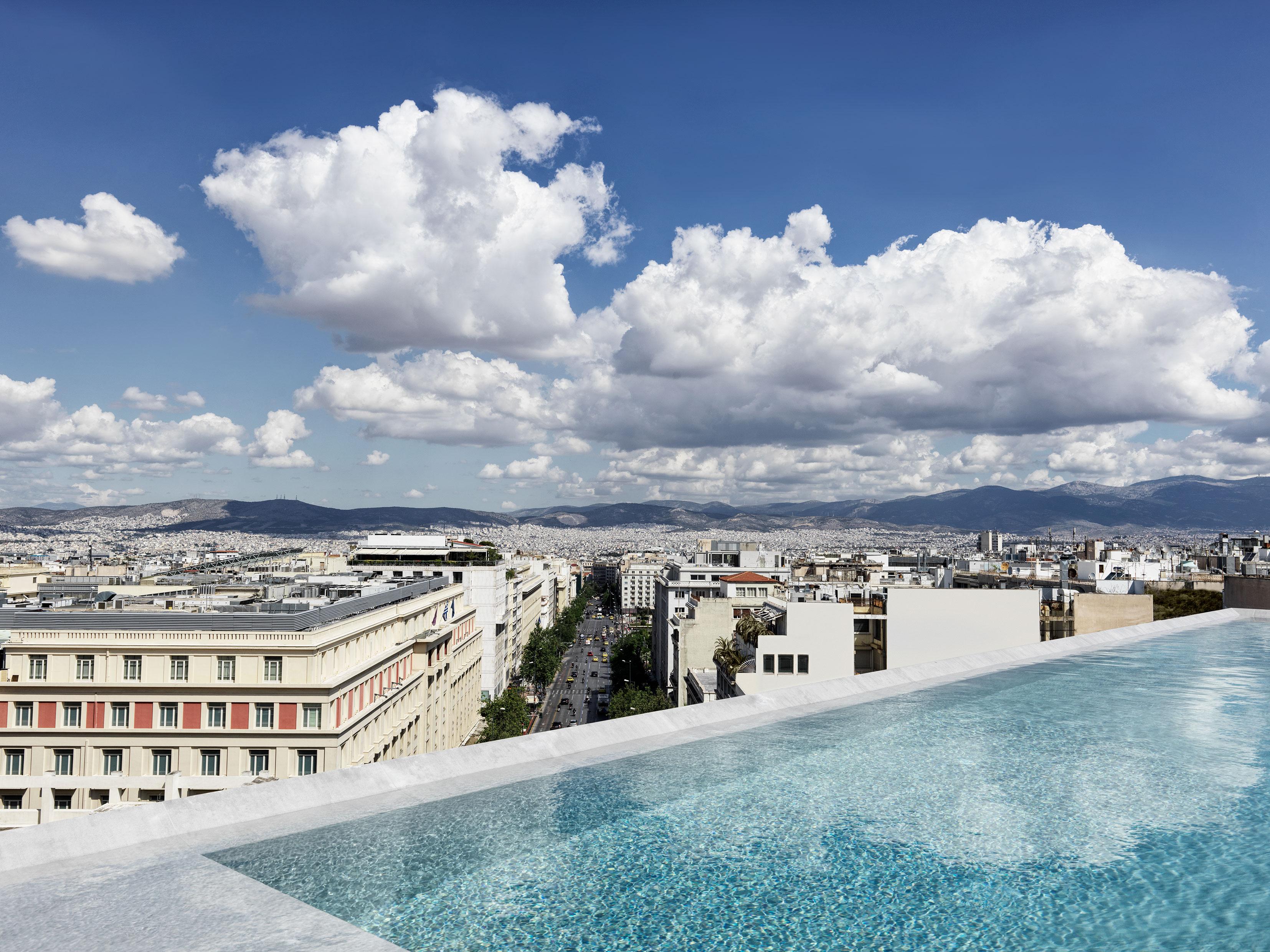 Athens Capital Center Hotel - Mgallery Collection Esterno foto View from the rooftop pool